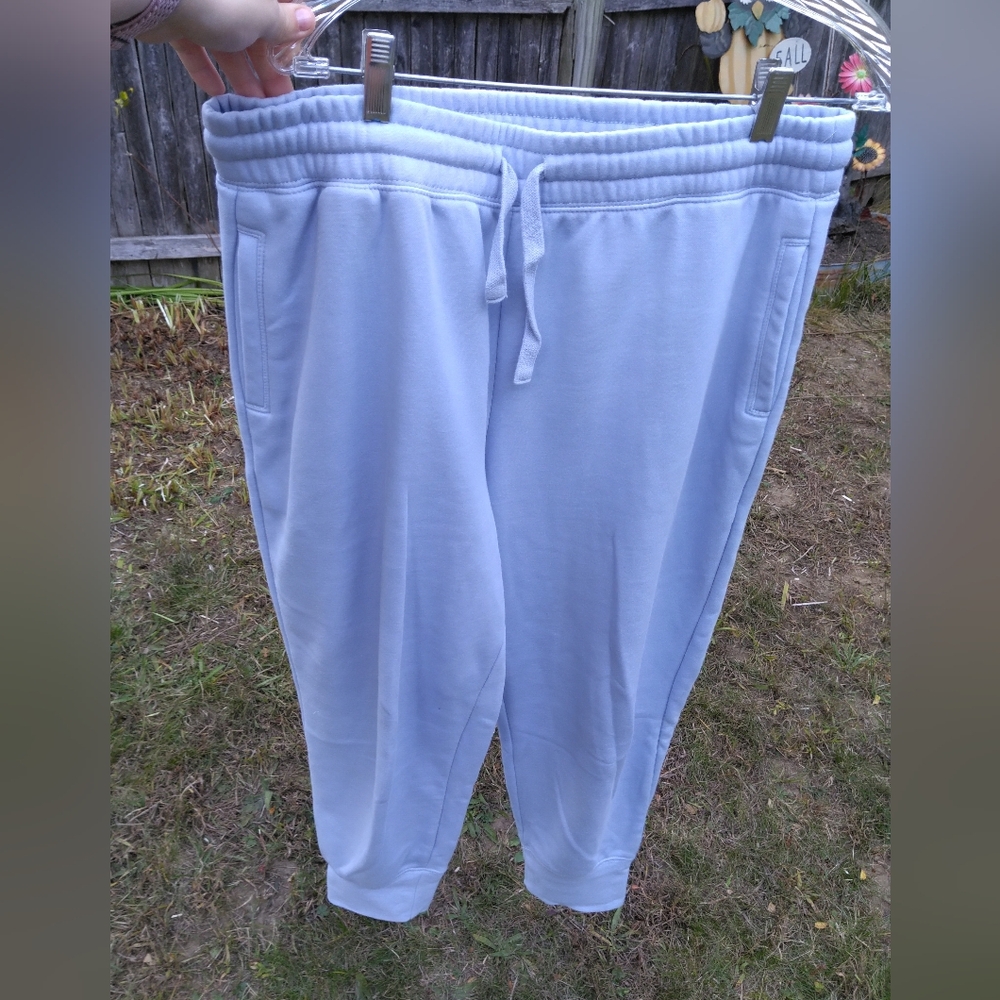 Fabletics sweatpants